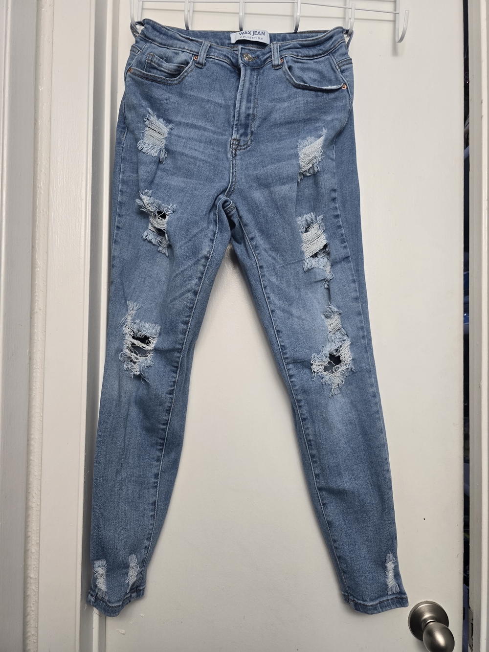 WAX JEAN Collection Women’s Distressed Skinny Jeans Light Wash Size 5/27 Stretch